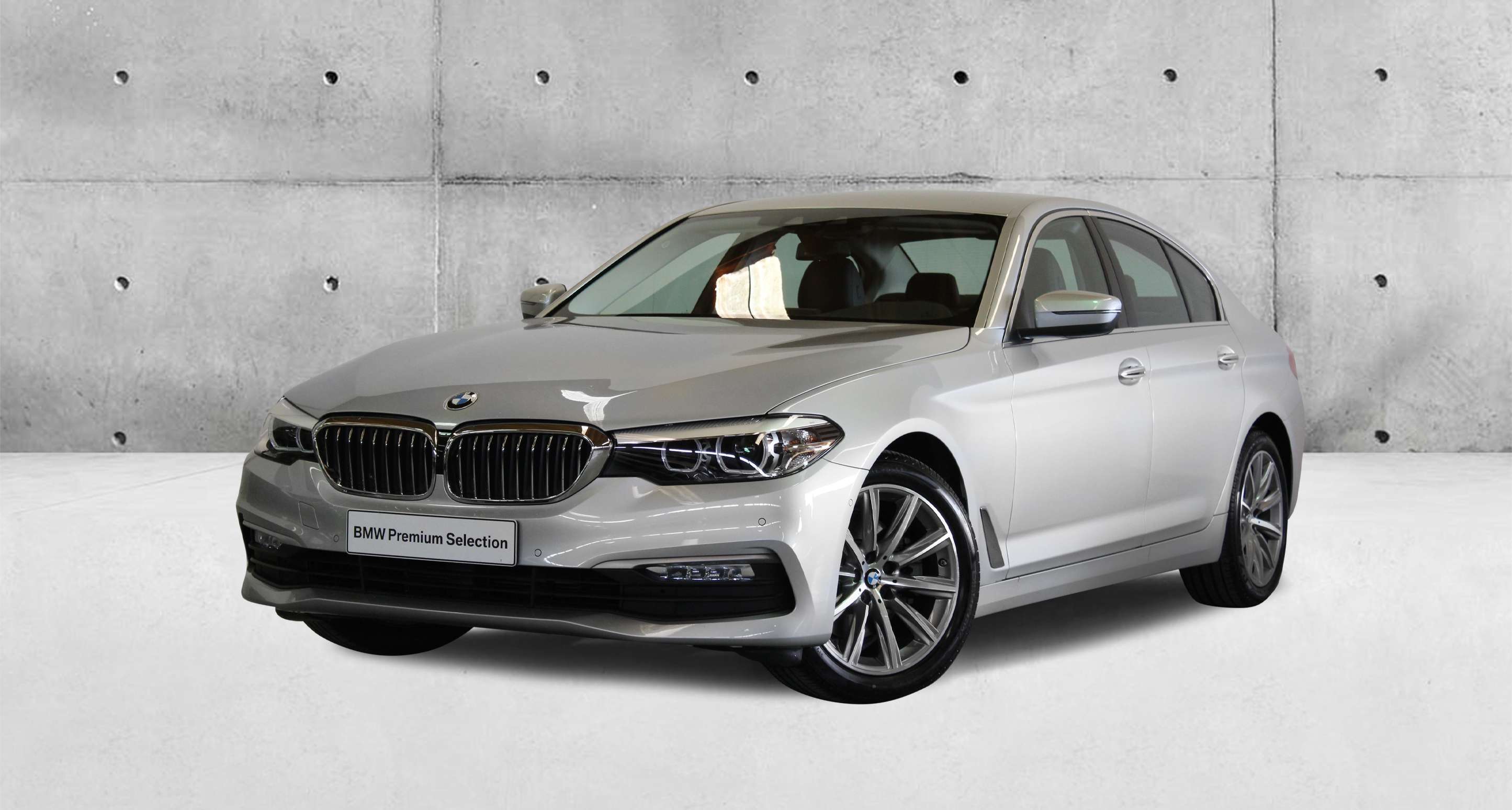 Бмв 520d xdrive 2019